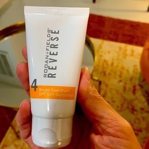 COPY - RODAN and Fields Reverse Broad Spectrum Moisturizer with SPF 50. 11 qty